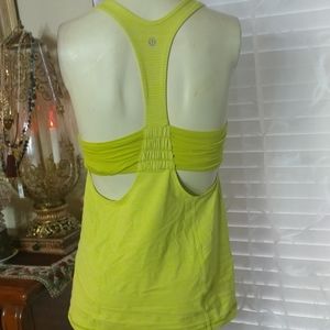 Lululemon size 8 tank